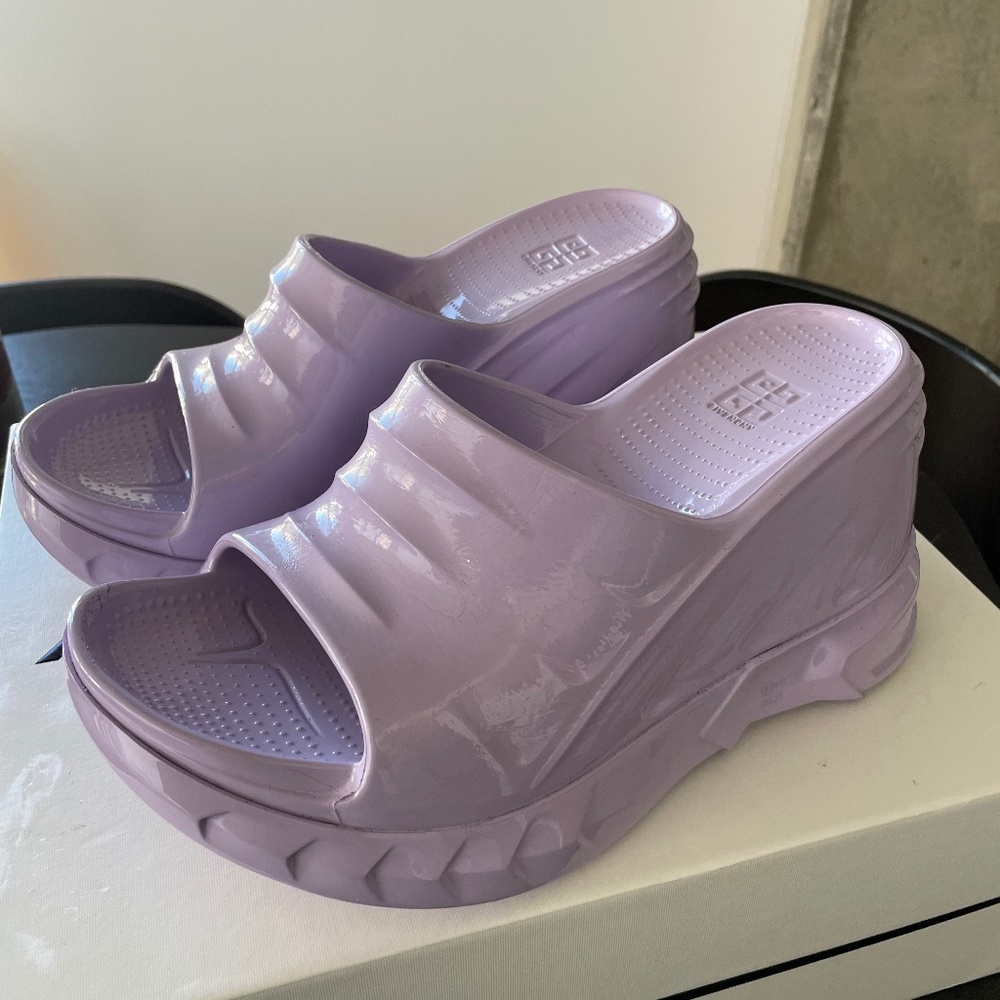 Givenchy marshmallow slides 40 lilac sandals rubber